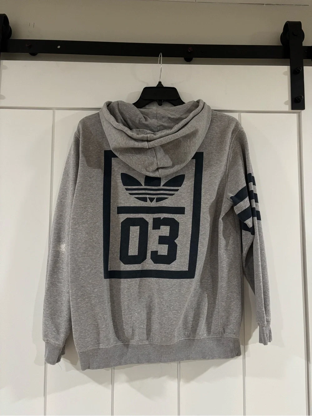 Vintage Adidas Men's Grey Zip-Up Hoodie in Size L *FORMERLY OMAR APOLLO’S*